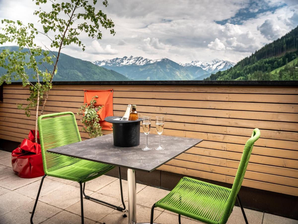 Der Sonnberg Alpinlodges - Apartments Mit Seeblick, Privater Sauna Und Self Check-In Zell am See Exteriör bild