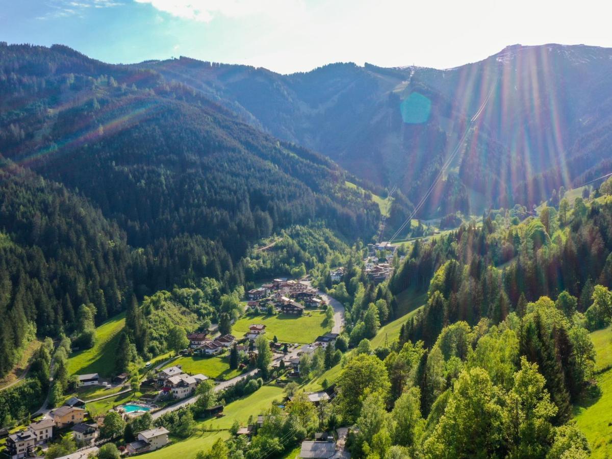 Der Sonnberg Alpinlodges - Apartments Mit Seeblick, Privater Sauna Und Self Check-In Zell am See Exteriör bild