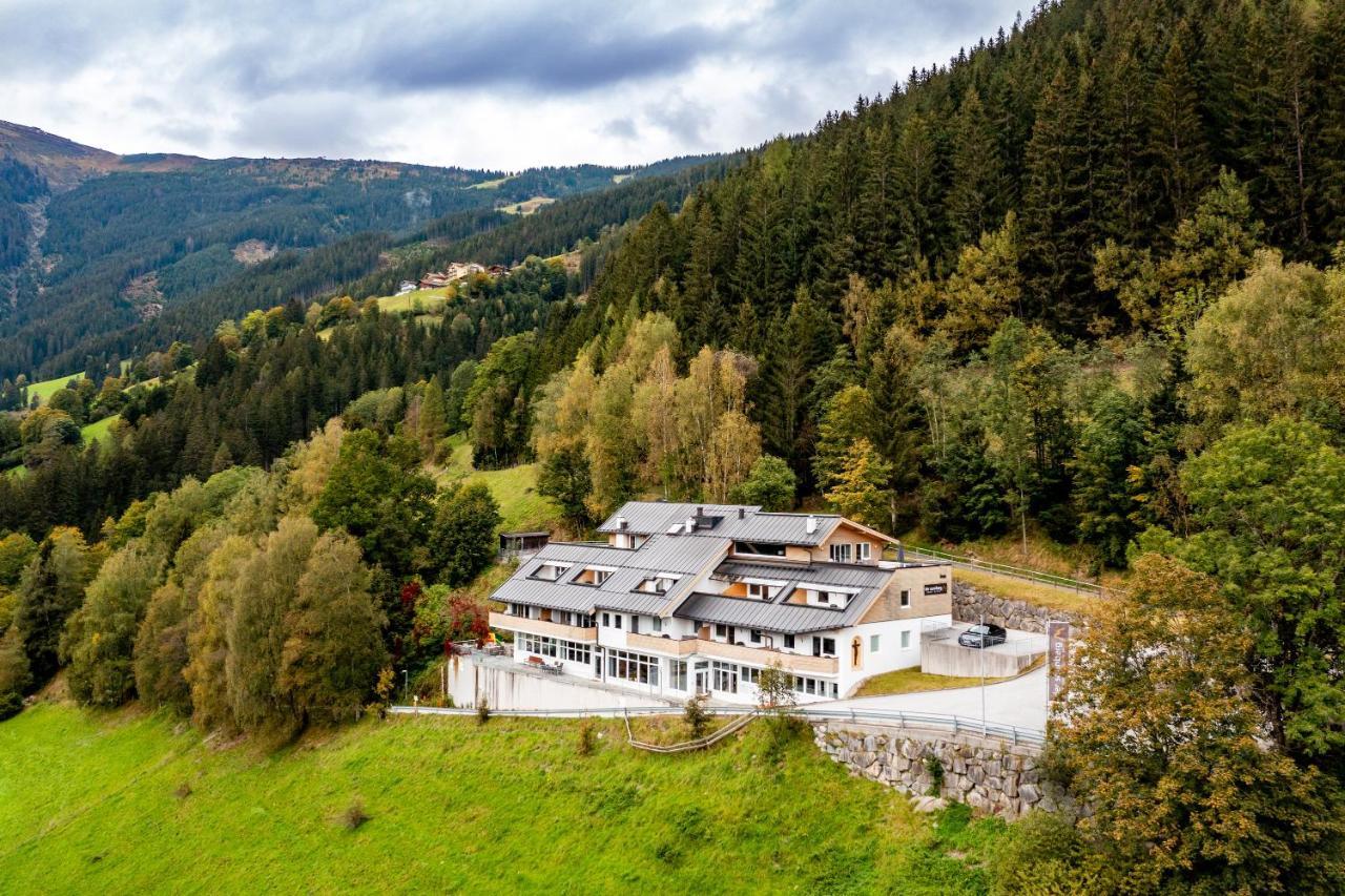 Der Sonnberg Alpinlodges - Apartments Mit Seeblick, Privater Sauna Und Self Check-In Zell am See Exteriör bild