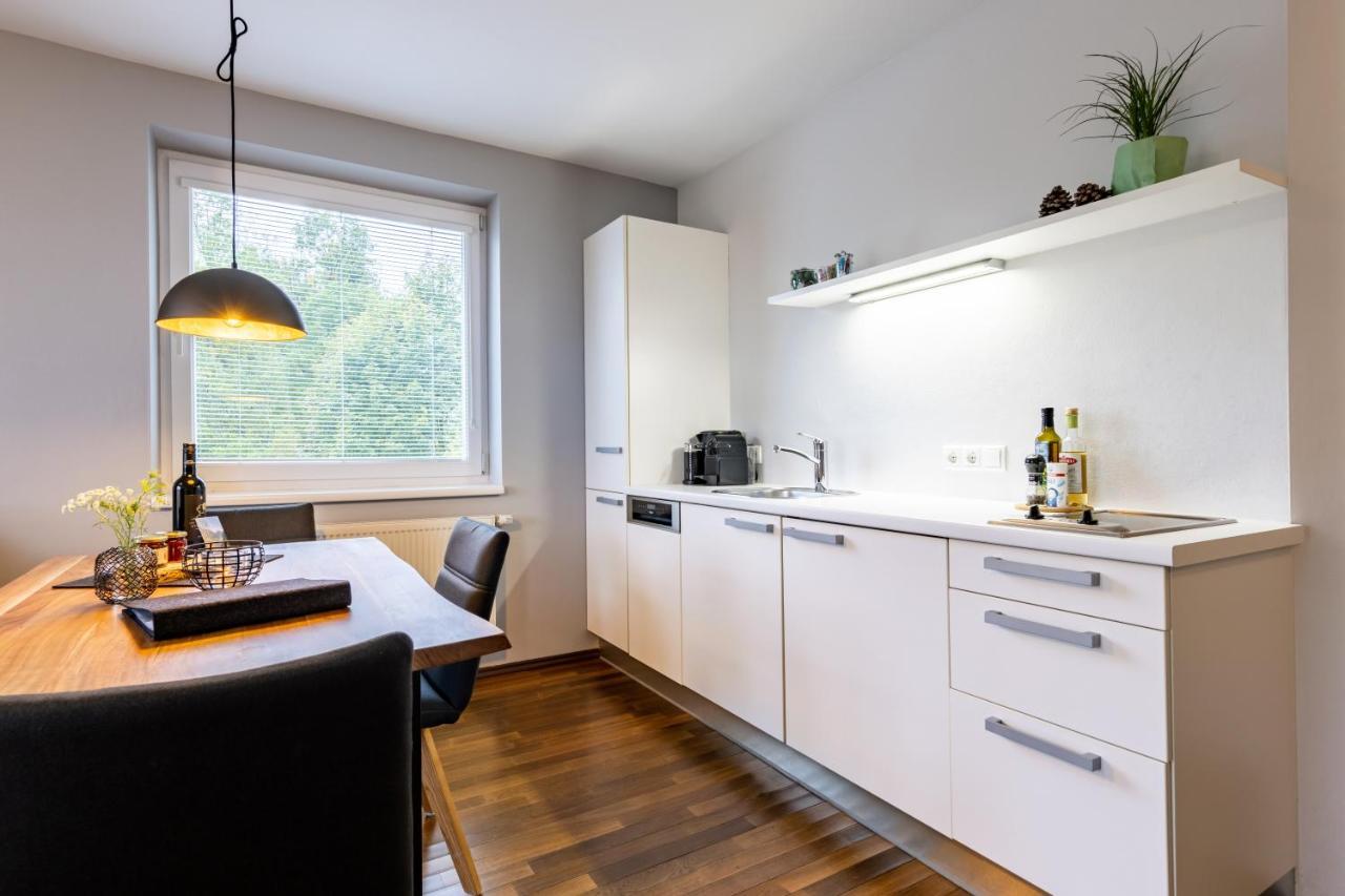 Der Sonnberg Alpinlodges - Apartments Mit Seeblick, Privater Sauna Und Self Check-In Zell am See Exteriör bild