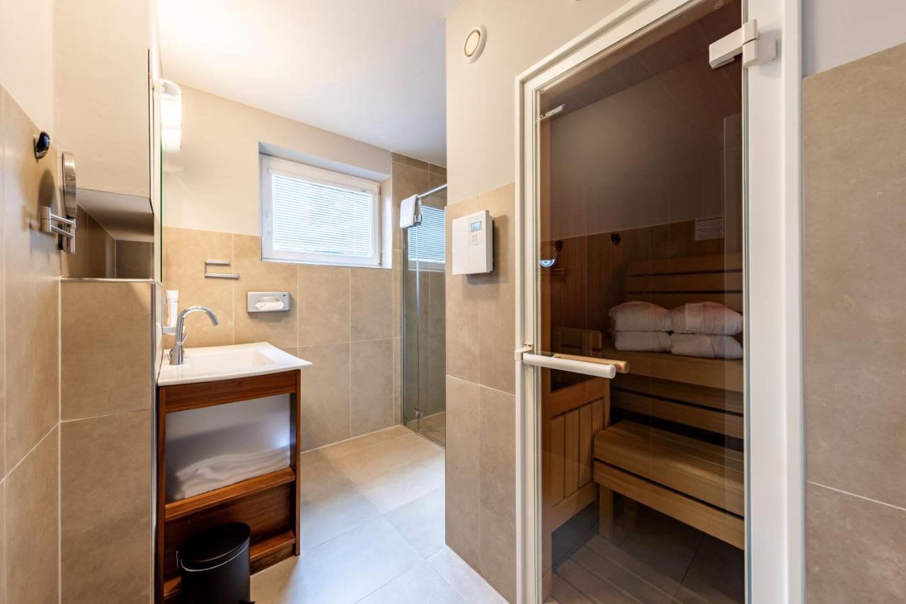 Der Sonnberg Alpinlodges - Apartments Mit Seeblick, Privater Sauna Und Self Check-In Zell am See Exteriör bild