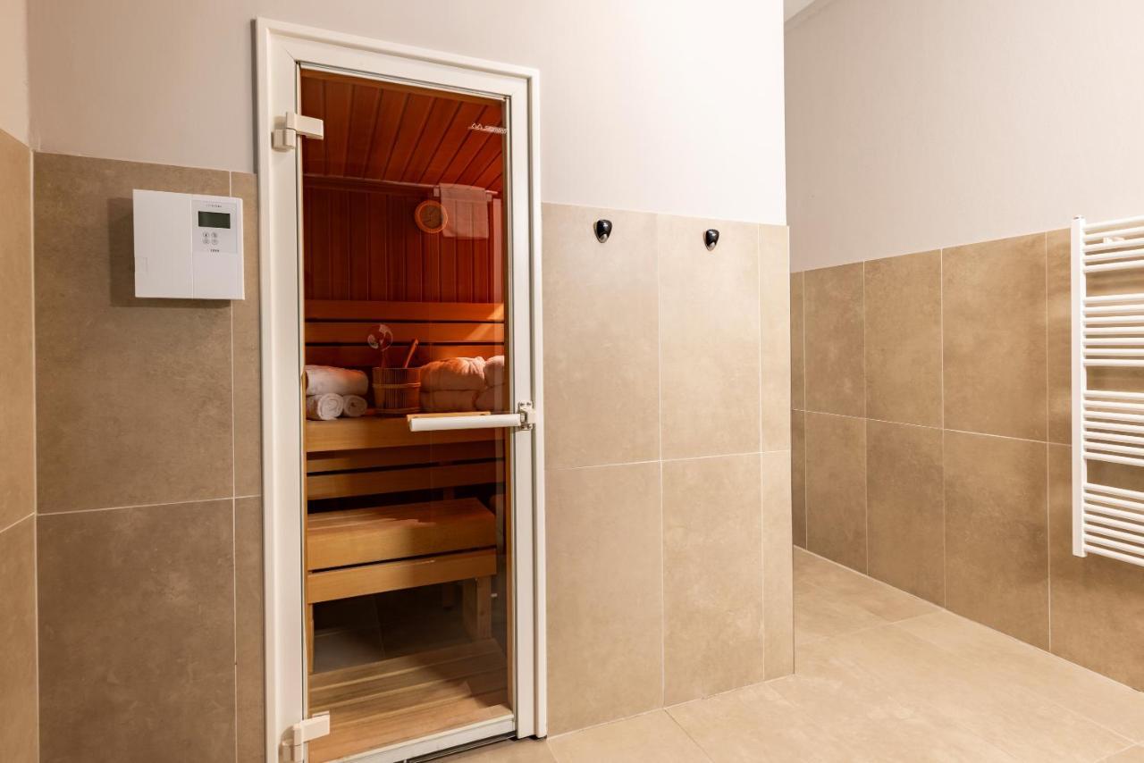 Der Sonnberg Alpinlodges - Apartments Mit Seeblick, Privater Sauna Und Self Check-In Zell am See Exteriör bild